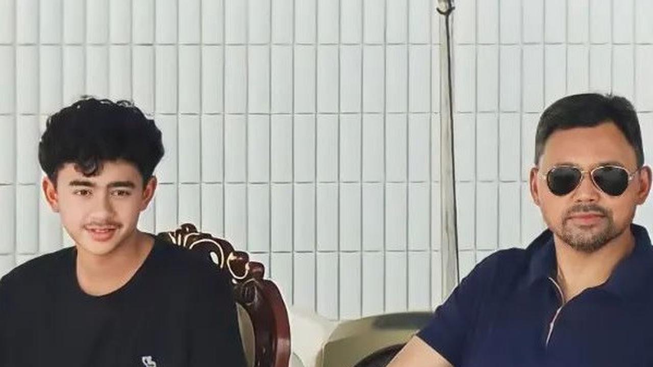 Pangeran Abdul Muntaqim memiliki dua orang adik perempuan dan satu adik laki-laki. Adik pertamanya bernama Muneerah Madhul Bolkiah, adik keduanya Muhammad Aiman dan yang bungsu bernama Faathimah Az-Zahraa Raihaanul Bolkiah.&nbsp;