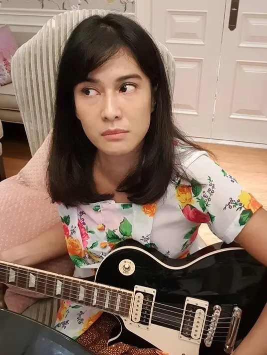 Dian Sastrowardoyo (Instagram/therealdisastr)