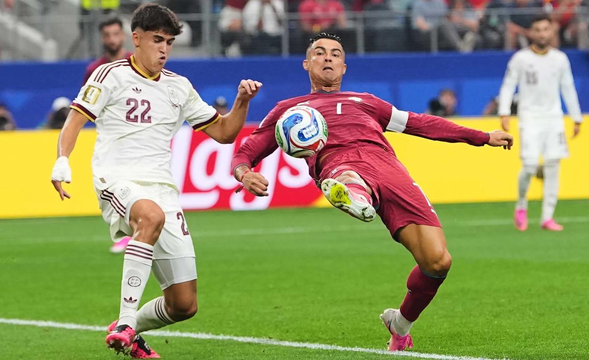FOTO: Ronaldo Menangis Portugal Tersingkir dari Piala Dunia 2026