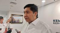 Menteri Perumahan dan Kawasan Permukiman (PKP), Maruarar Sirait telah menerima komitmen tambahan pembangunan dan renovasi rumah dari PT Astra International Tbk. Kuota renovasi dan pembangunan rumah Astra akan naik jadi 1.000 unit.