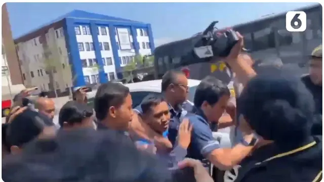 Tersangka kasus dugaan pembunuhan Vina Cirebon dan kekasihnya Eky, Pegi Setiawan alias Pegi alias Perong alias Robi Irawan.
