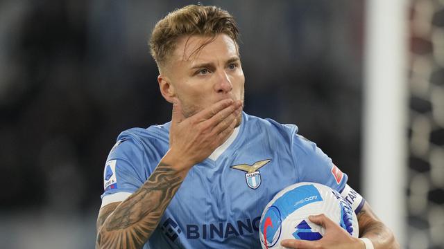 Foto: Tua-tua Keladi, 5 Striker Ini Masih Diandalkan Timnya di Liga Italia Musim 2021 / 2022, Zlatan Ibrahimovic Paling Tua