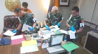 Penggeledahan Kantor Badan SAR Nasional (Basarnas) hari ini, Jumat (4/8/2023). (dok TNI)