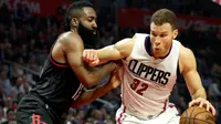 LA Clippers siap memberikan kontrak baru untuk Blake Griffin setelah mereka ditinggal Chris Paul yang bergabung ke Houston Rockets. (EPA/Paul Buck)