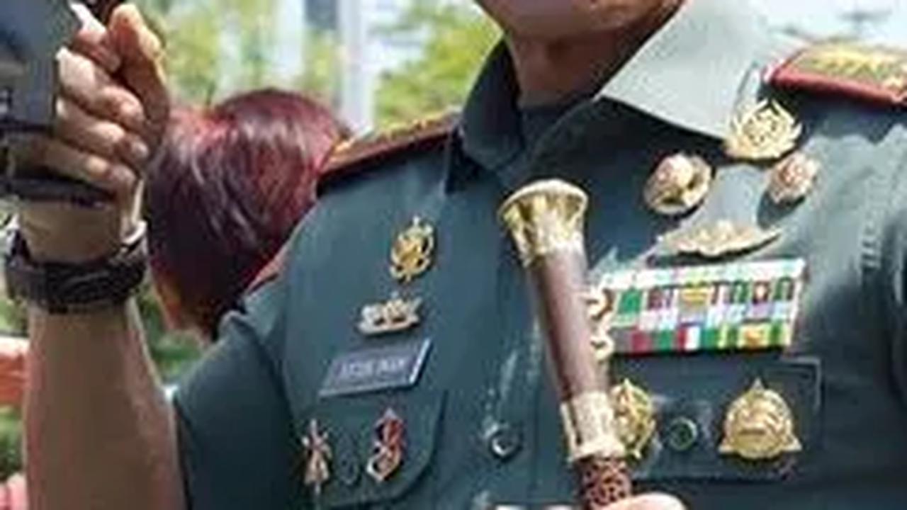 Babinsa TNI Salah Sebut Nama Pangdam, Sang Jenderal Malah Beri Hadiah Jadi Perwira