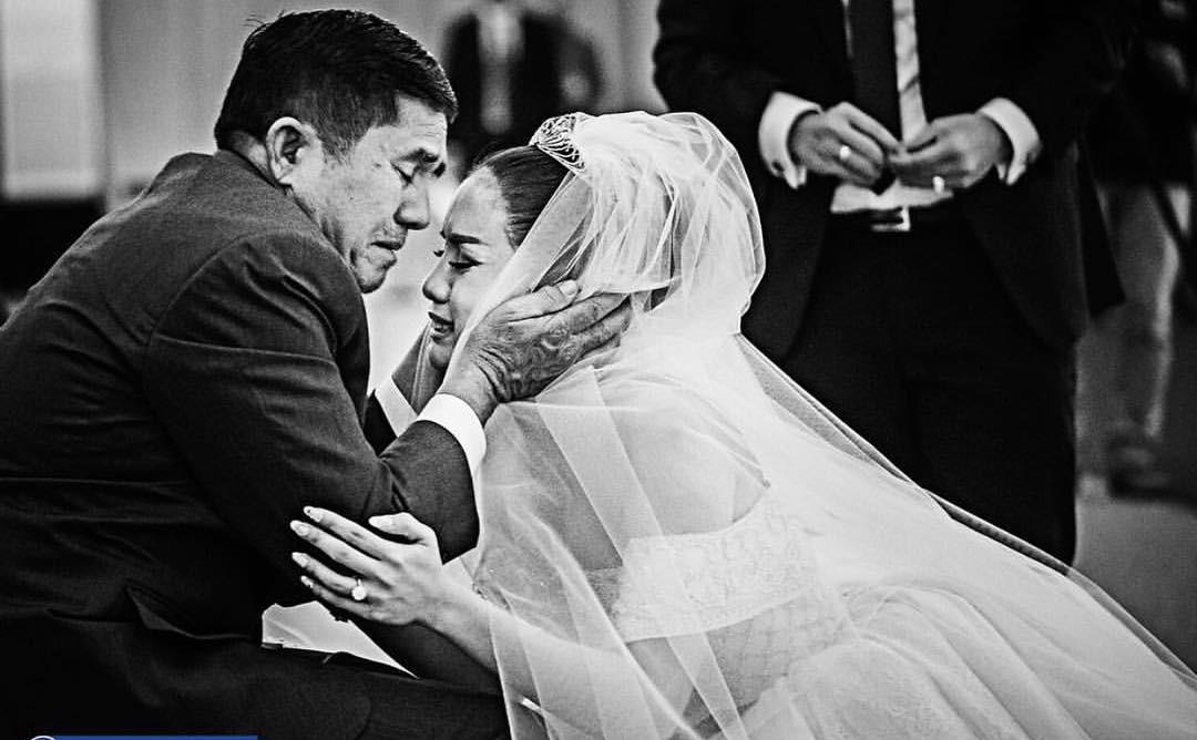 Momo Geisha dan sang ayah, Jabonar Sinaga.