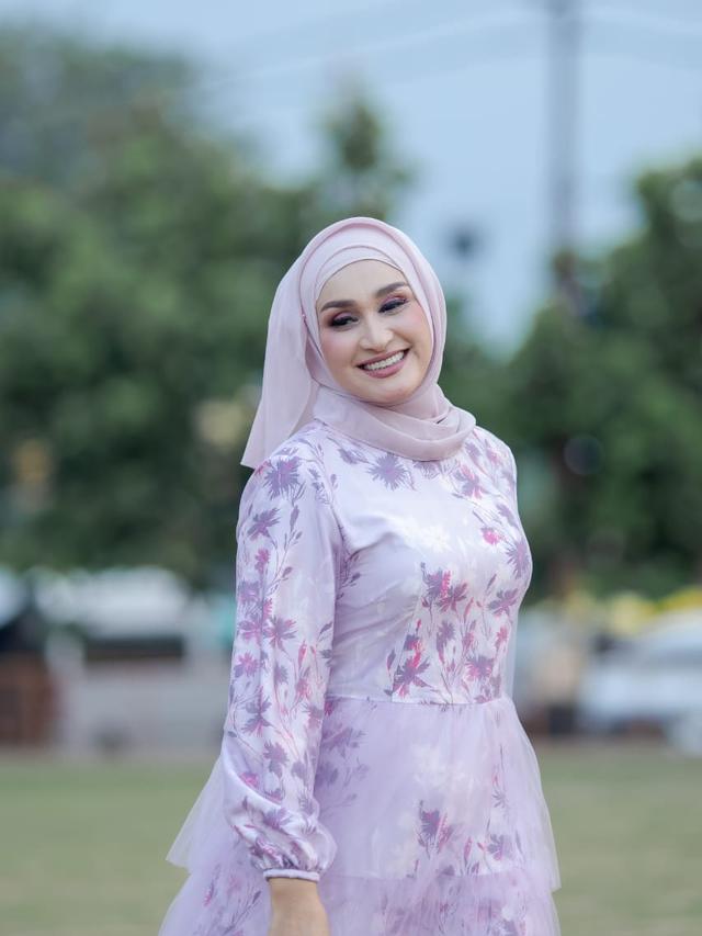 Rita Hasan merilis single Tak Ada yang Abadi