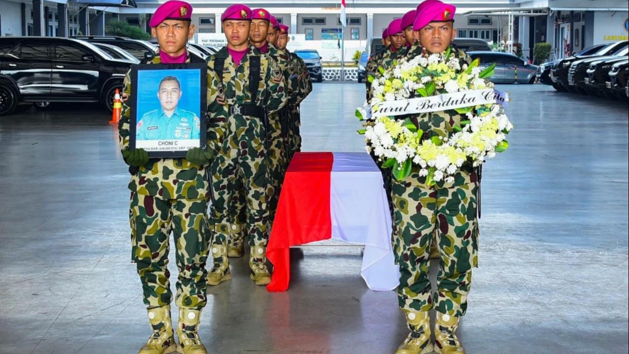FOTO: TNI AL Kembali Laksanakan Pelepasan Jenazah Prajurit Marinir