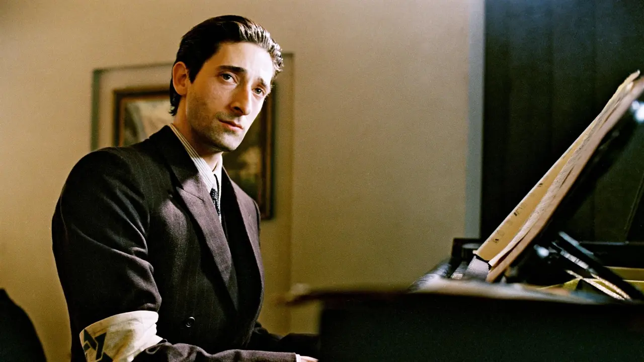 Adrien Brody dalam film The Pianist. (Foto: Dok. Canal+/ Studio Babelsberg/ StudioCanal/ IMDb)