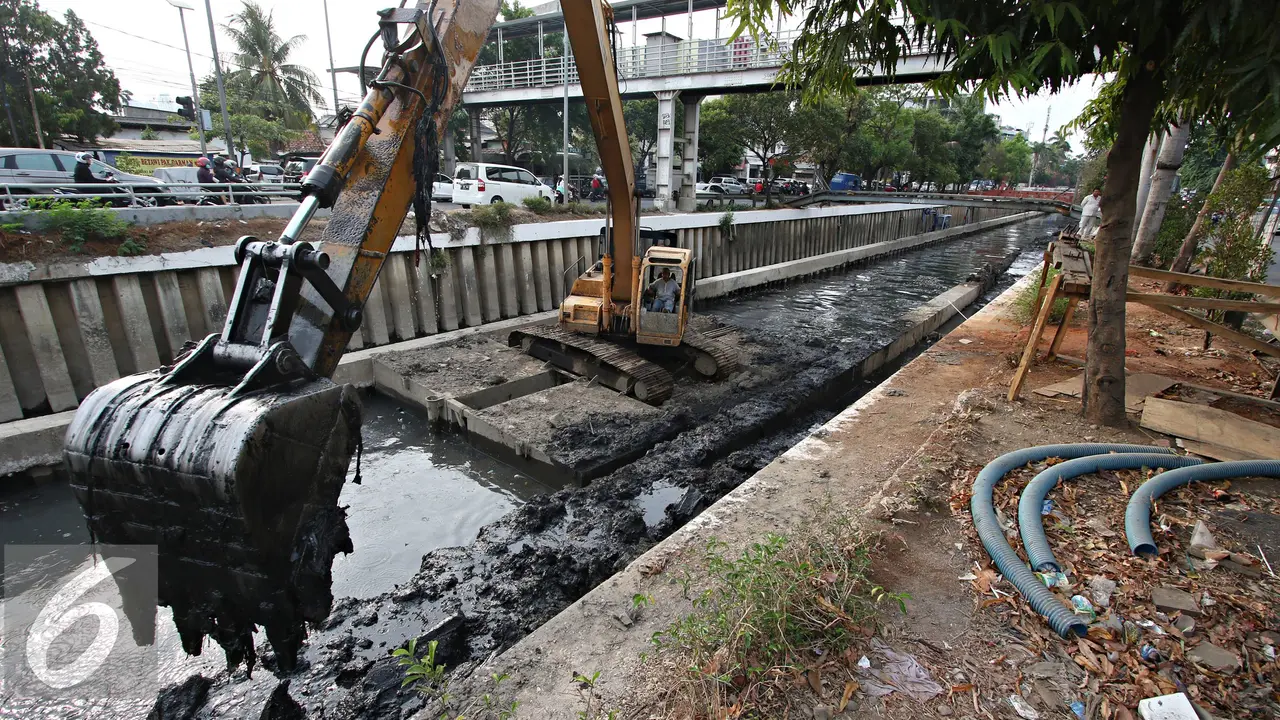 20151019-Antisipasi-Musim-Hujan-Jakarta