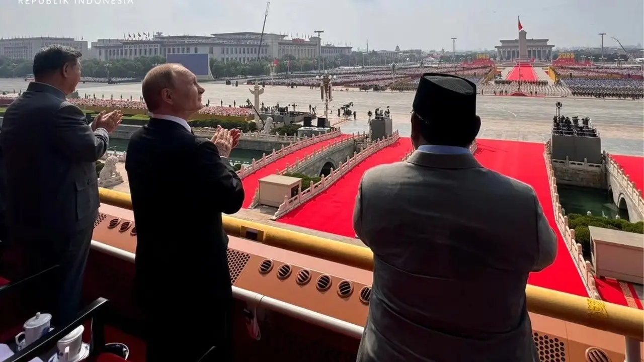 Presiden Prabowo Subianto foto bersama para pemimpin negara di China.