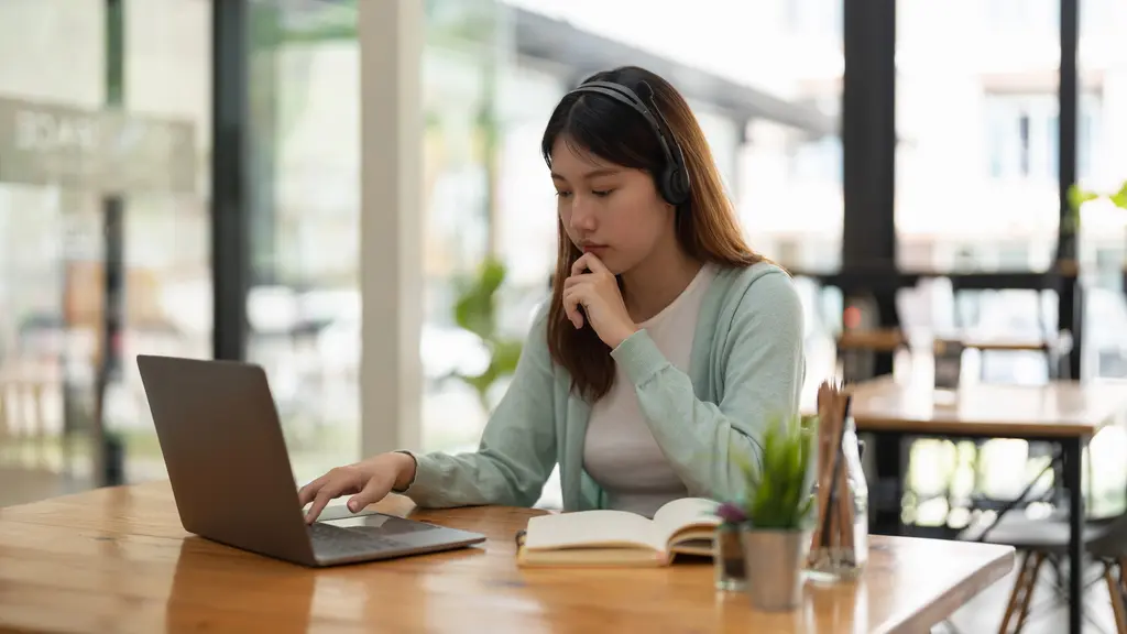 12 Tipe Masalah Keuangan Tiap Zodiak dan Cara Bijak Mengatasinya./Copyright depositphotos.com/itchaz