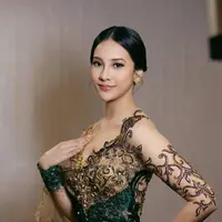 6 Potret Cantik Anya Geraldine. (Foto: instagram.com/anyageraldine)