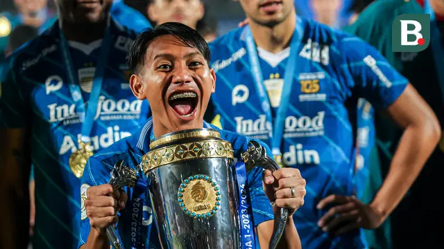 Foto: Juara BRI Liga 1 2024/2024, Beckham Putra Lengkapi 3 Gelar Juara di Tiga Level Usia Bersama Persib Bandung