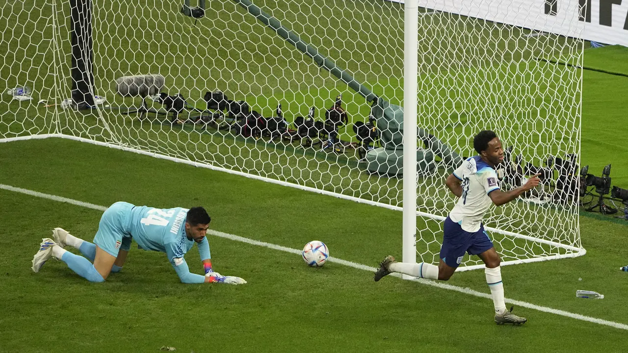 Piala Dunia 2022 Qatar, Inggris Pesta Gol ke Gawang Iran