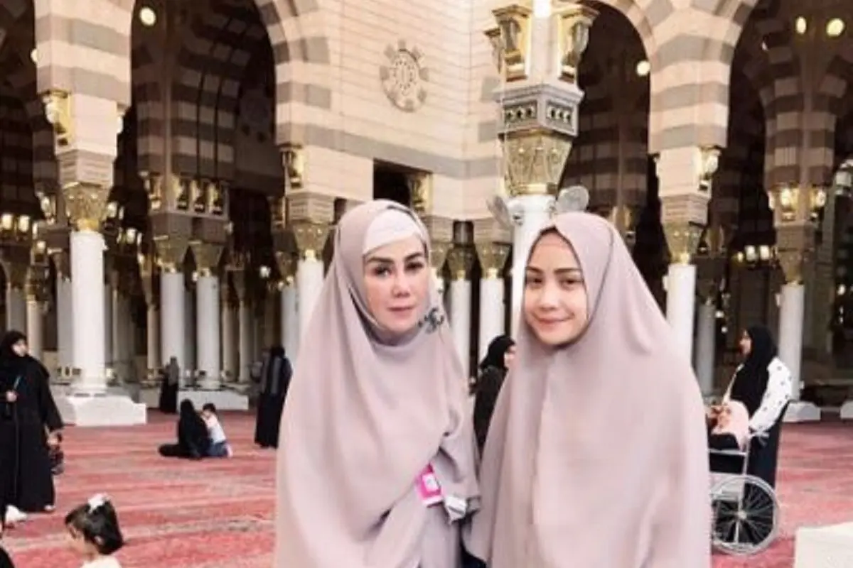 Nagita Slavina dan Amy Qanita