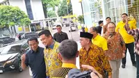 Wali Kota Medan, Bobby Nasution menyambangi Kantor DPP Partai Golkar, Jalan Anggrek Nelly Murni, Jakarta, Sabtu (6/4/2024). (Delvira Hutabarat).