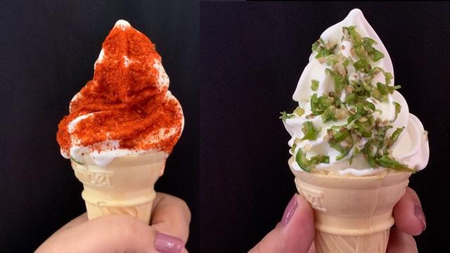 7 Potret Nyeleneh Topping Ice Cream, Ada Tiram Hingga Sushi