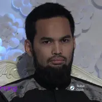  Perubahan penampilan Teuku Wisnu membuat banyak penggemarnya berpaling, lalu apa reaksi dari suami Shireen Sungkar ini?