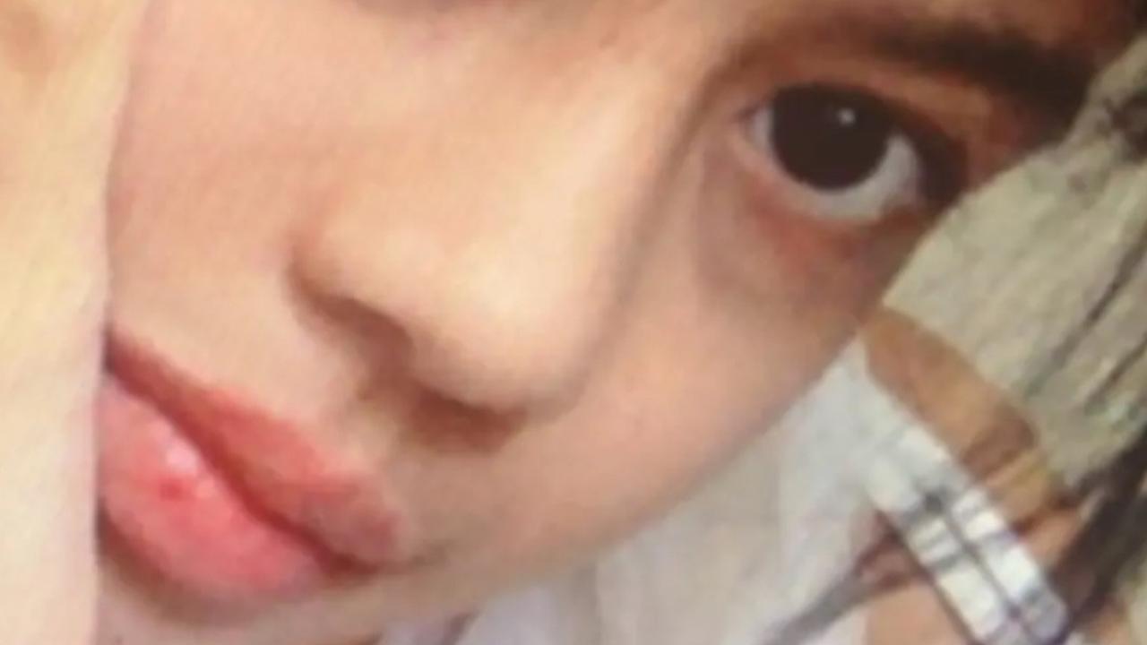 Di usianya yang masih begitu muda Gendis memiliki banyak sahabat. Di akun Instagram, putri Arzeti ini sempat membagikan momen dirinya bersama beberapa orang sahabat.