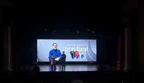 Once Mekel dan Dira Sugandi Hadir di Peluncuran Autobiografi Erros Djarot