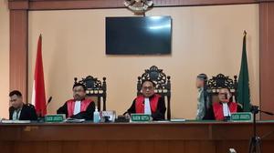 PN Solo Tolak Gugatan Ijazah Jokowi, Penggugat Wajib Bayar Biaya Perkara