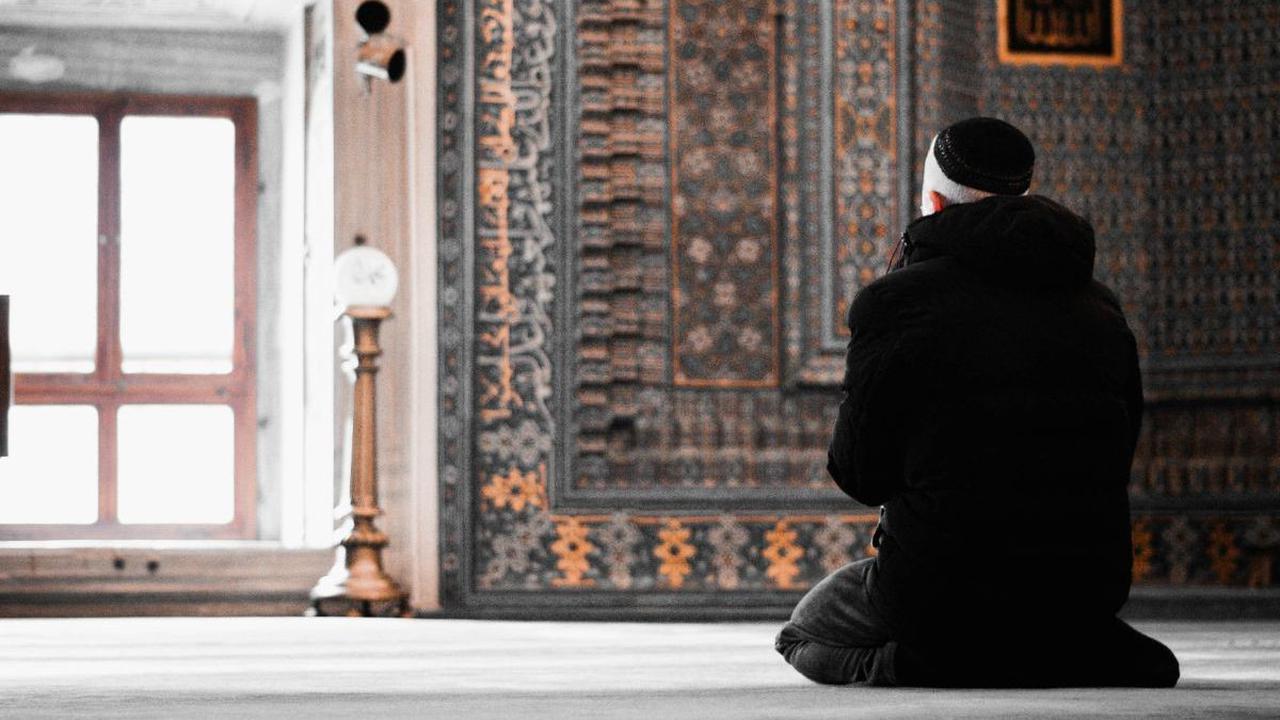 Cara Menjaga Konsistensi Salat Tahajud
