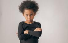 6 Langkah Bijak Mendidik Anak Sensitif agar Tumbuh Menjadi Pribadi yang Kuat