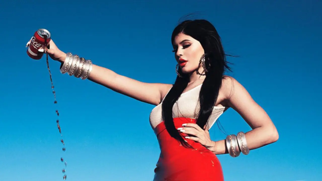 6 Skandal Kylie Jenner Yang Tidak Diketahui Publik