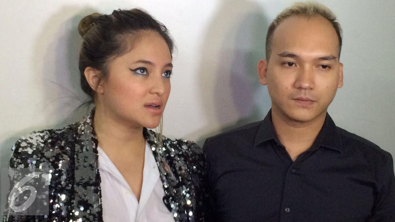 Marshanda dan Egi John