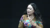 Ketua DPRD Gunungkidul meradang saat menanyakan tentang pemberlajaran melalui daring anaknya yang sekolah di SMA N 2 Wonosari, malah mendapat perlakuan yang tidak dilakukan oleh guru. Kejadian tersebut sudah dilaporkan ke DInas Terkait.