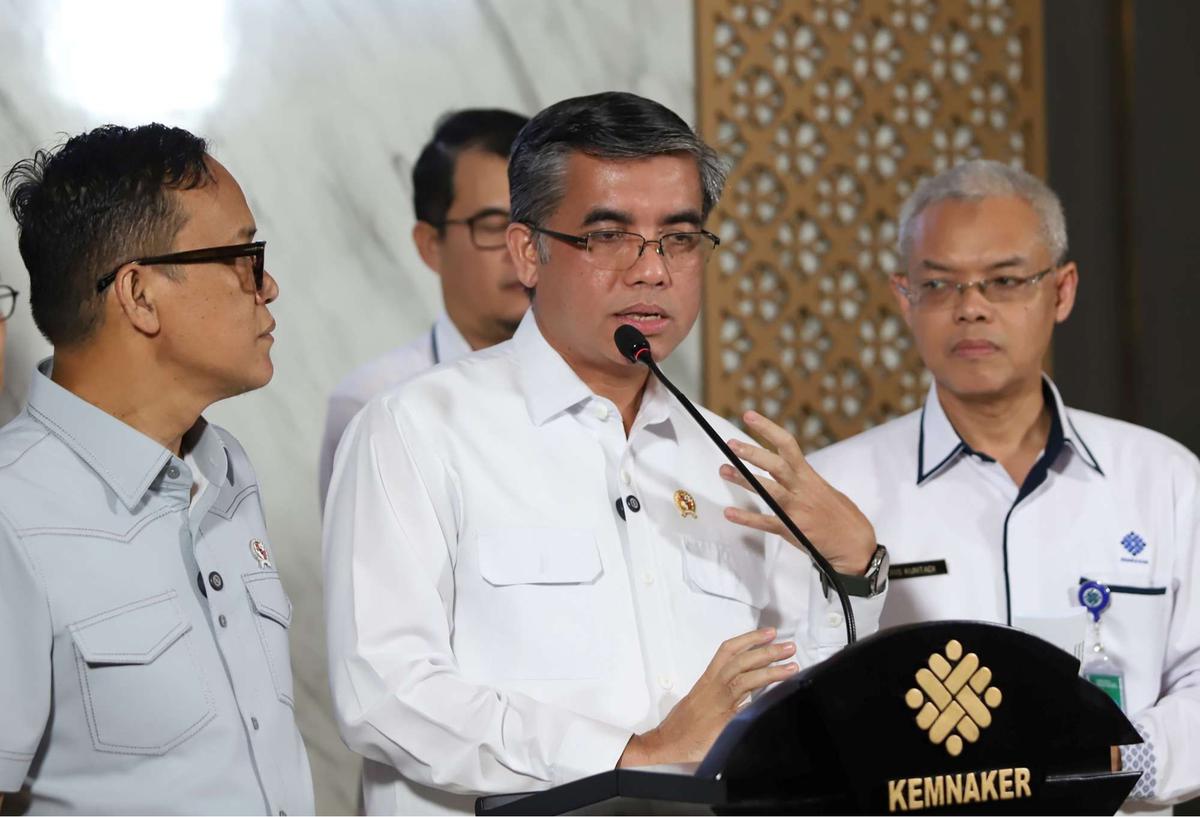 Menaker Terbirtkan SE Baru, Perusahaan Dilarang Batasi Usia dan Hapus Syarat Good Looking Bagi Pelamar Kerja