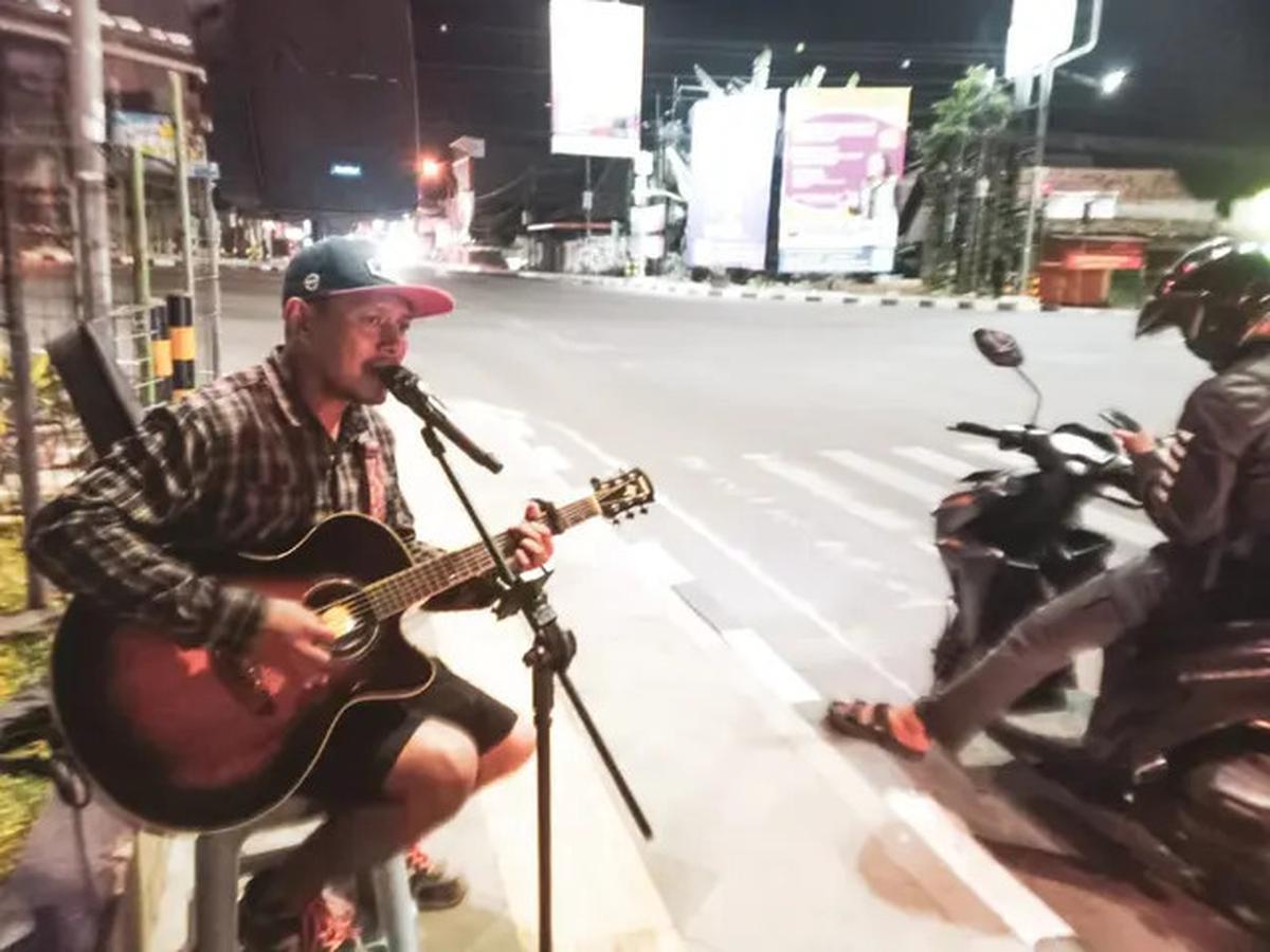 Mengulik Kisah Musisi Jalanan di Perempatan Jogja, Sound System Jadi Ciri Khas dan Ajang Promosi