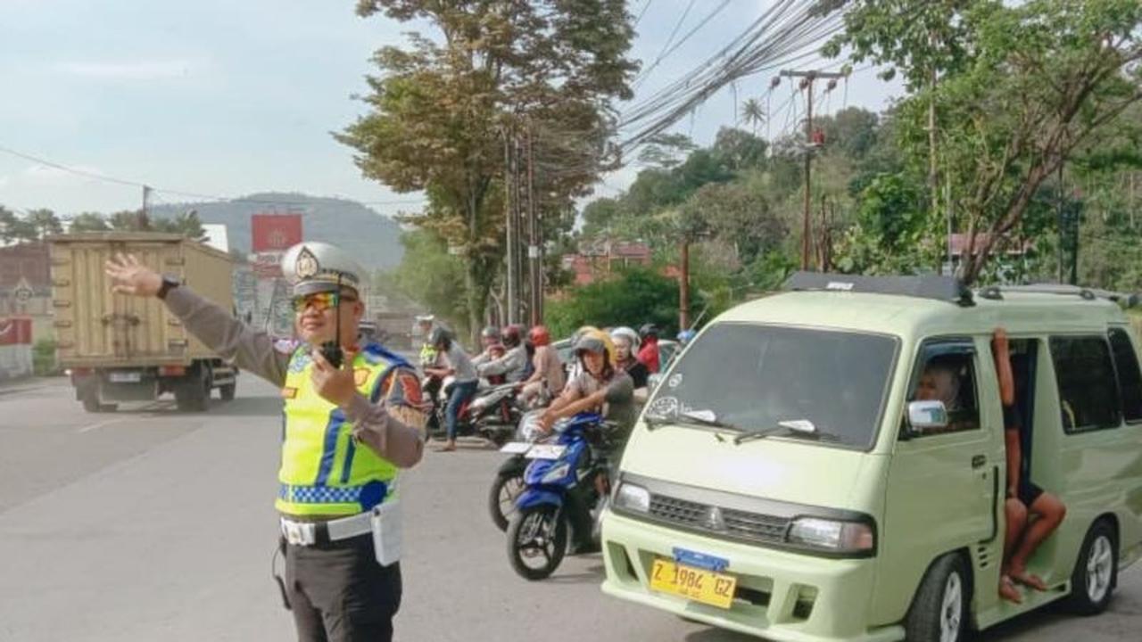 Tahukah Anda, Polres Garut Lakukan Rekayasa Lalu Lintas Garut Demi Kelancaran Libur Panjang