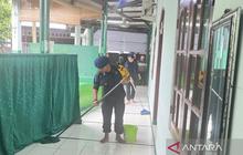 Polda Metro Jaya Gelar Bakti Lingkungan di Masjid Jakarta Barat, Pererat Hubungan dengan Masyarakat