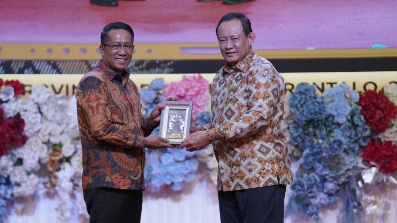 Gubernur Gorontalo Tekankan Optimalisasi Peran Paralegal Gorontalo dalam Identifikasi Dini Masalah Hukum
