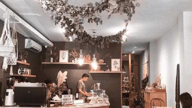 Get Bis morgen bis morgen For Free