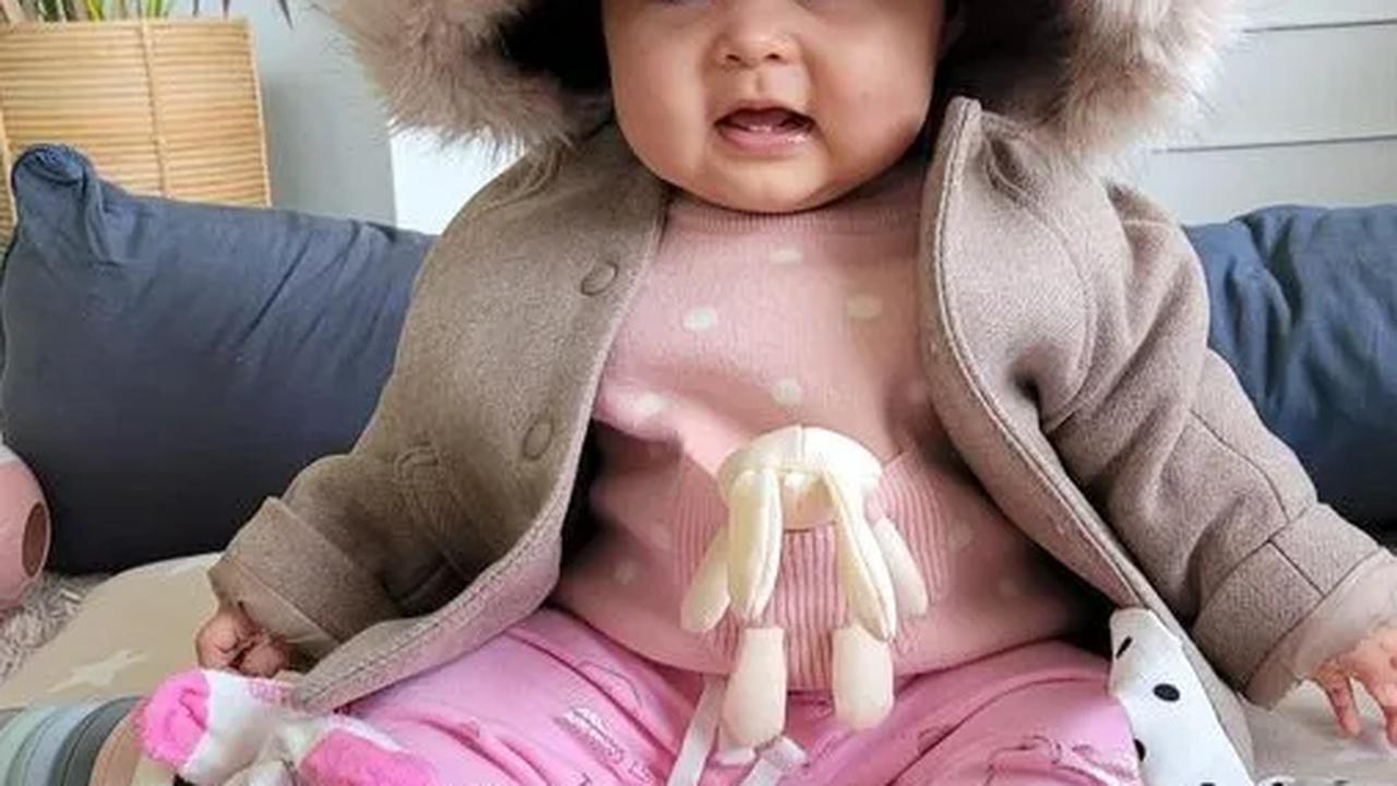 Lucu Seperti Boneka, ini Deretan Foto Terbaru Baby Nova Anak Gracia Indri yang Kini Menginjak 1 Tahun