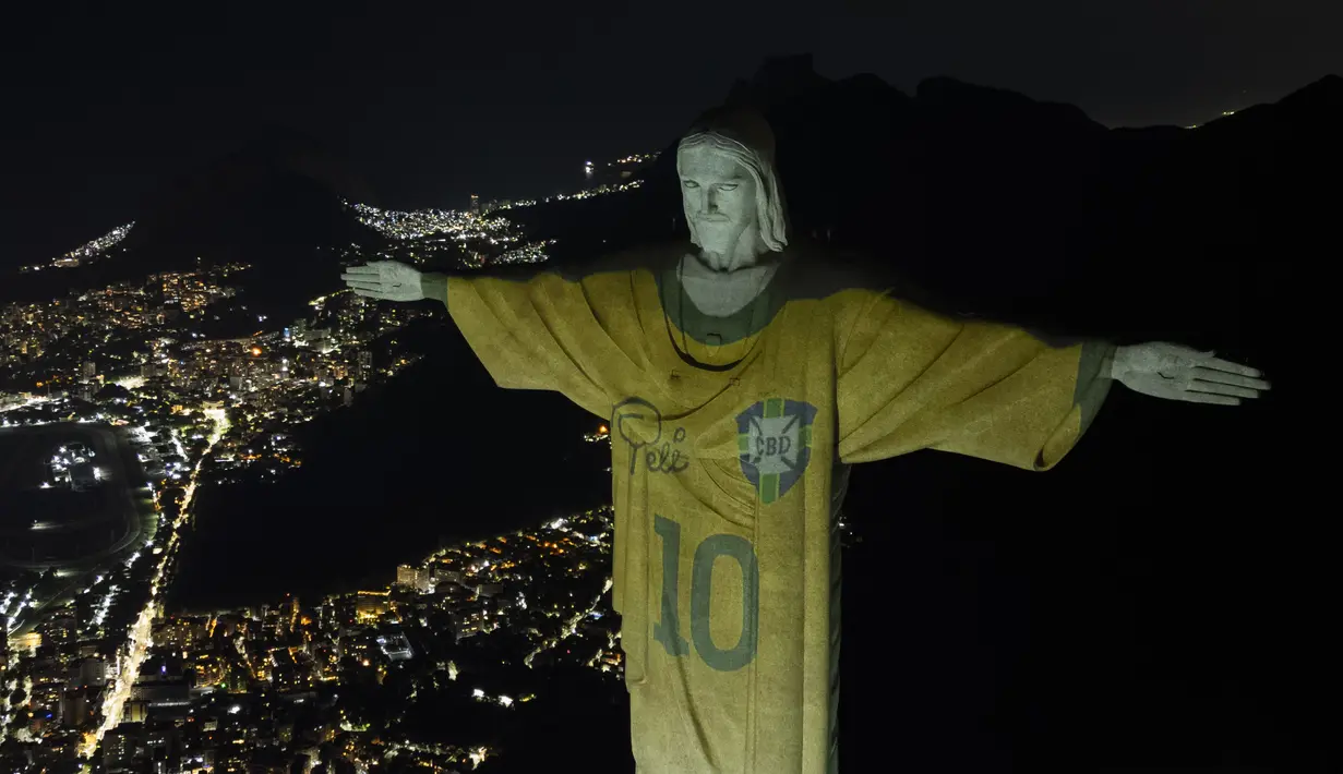 Pelé adalah seorang penganut Katolik yang taat sepanjang hidupnya.  (AP Photo/Bruna Prado)