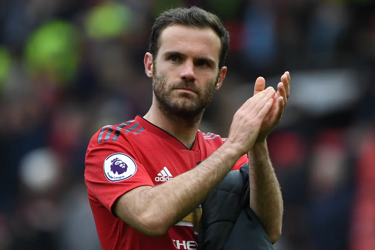 Pesepak Bola Top Dunia yang Eksis Sebagai YouTuber