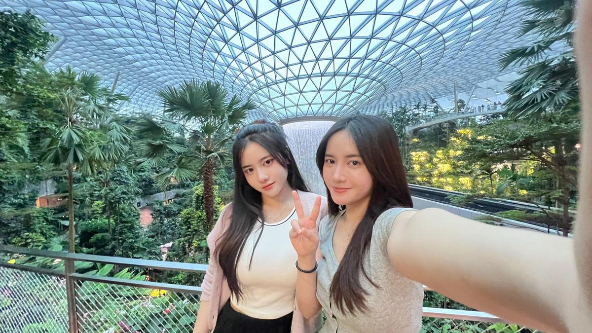 Mengenal Syasyetwins Kreator Konten Kembar, Viral Lewat Prank Tukar Peran Hingga Pura-Pura Marah