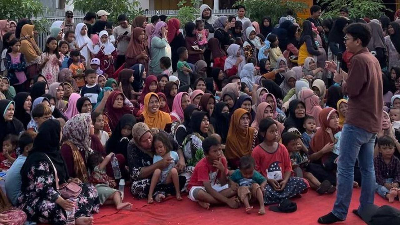 Selain itu, langkah ini juga dimaksudkan untuk menjadi awal terjadinya perubahan, khususnya di wilayah Kabupaten Pandeglang dan Kabupaten Serang.<br>