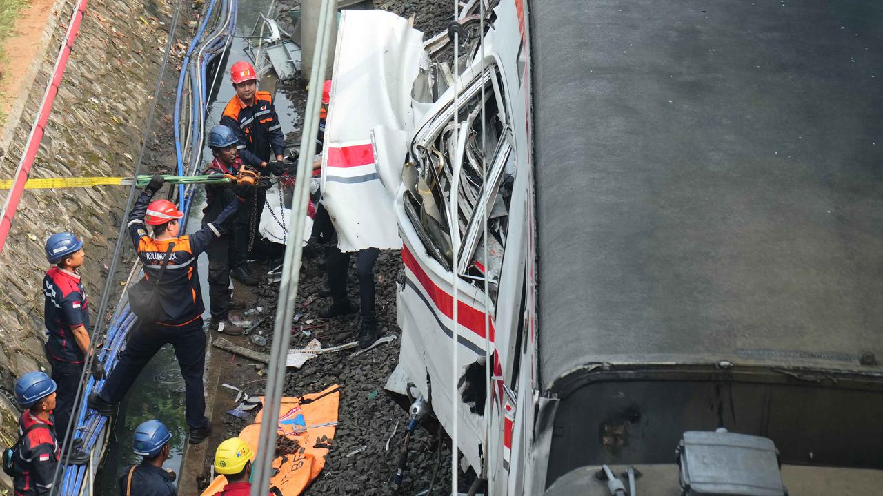 Masinis KA Argo Bromo Anggrek Jadi Tersangka Tabrakan Bekasi