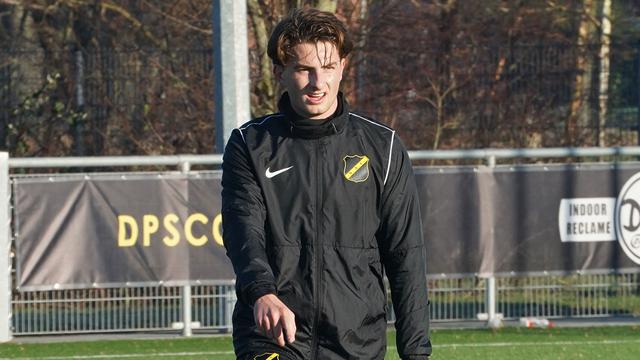 Gelandang NAC Breda yang sempat dirumorkan mempunyai darah Indonesia, Boris van Schuppen. (Bola.com/Dok.X NAC Breda).