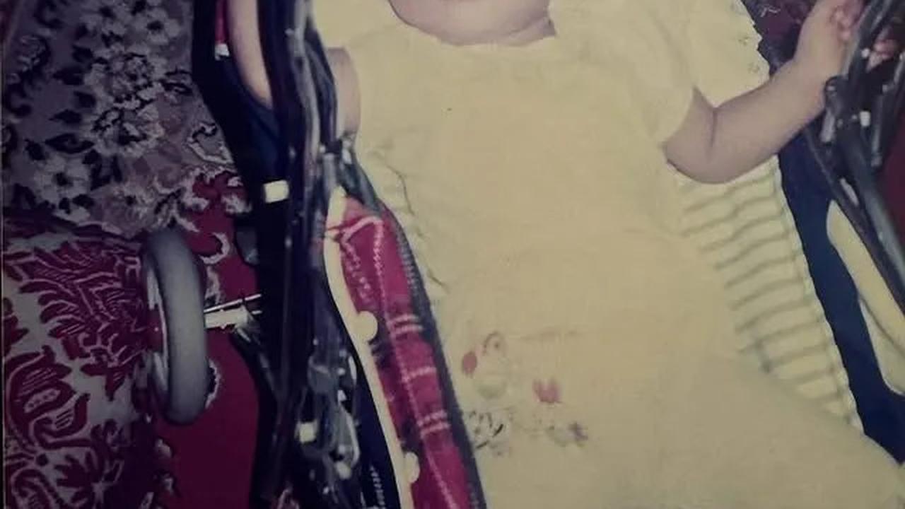 7 Potret Masa Kecil Erika Carlina, Cantik Dari Dulu