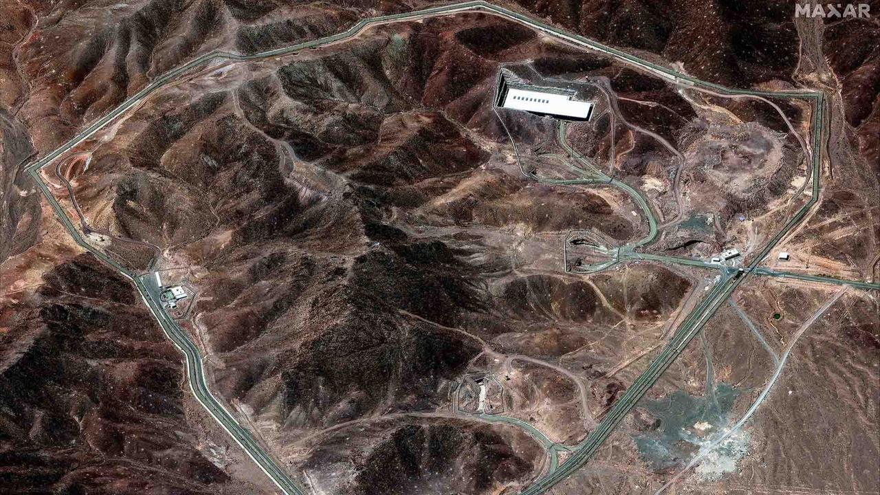 FOTO: Melihat Lokasi Nuklir Iran Yang Diserang Militer AS