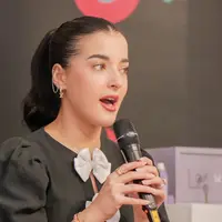 Workshop 'Semua Jadi Syantik' by ShopTokopedia bersama Tasya Farasya dan Friska Marpaung (Foto: Tokopedia/ShopTokopedia/imagedynamics.co.id).