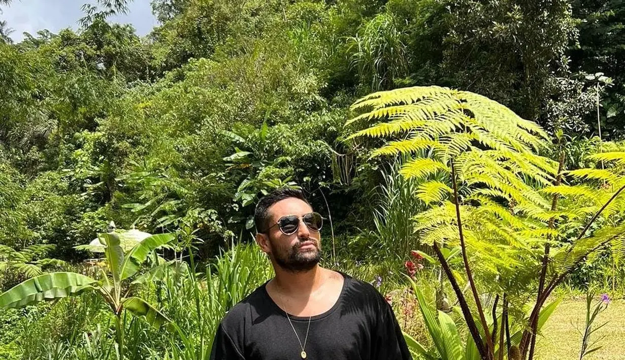 Meski tak lagi muncul di layar kaca, Gaston sering kali membagikan kesehariannya di media sosial pribadinya [instagram/gastoncastano32]