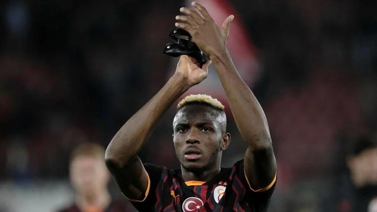 Victor Osimhen Masih Dambakan Gabung Manchester United