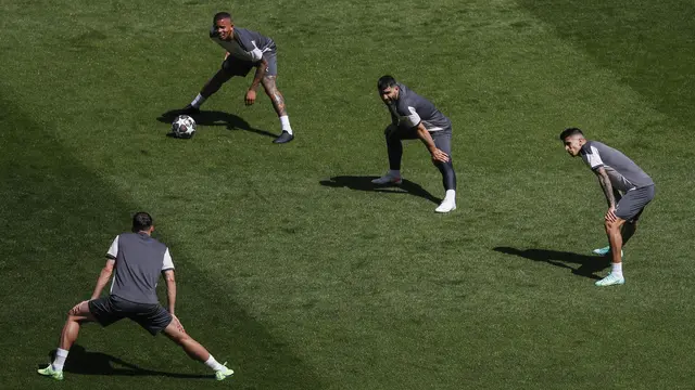 Intip Latihan Manchester City Jelang Hadapi Chelsea di Final
